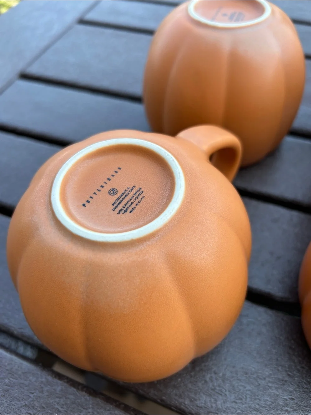 Pottery Barn Stoneware Pumpkin Mugs Set of 4 NWT 🎃🍂🍁
